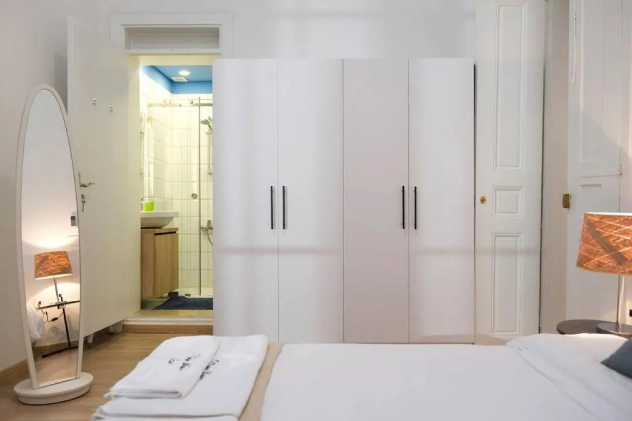 Hidden Gem 1Br Apartment ベイルート